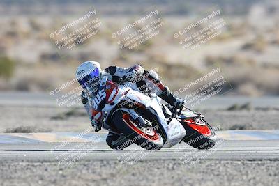 media/Dec-07-2025-CVMA (Sun) [[3e7d2de5dc]]/Race 12- Formula 40 MW and LW/